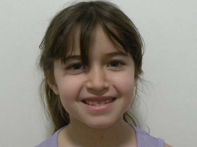 Frontal sonriendo